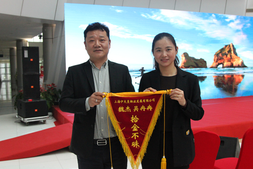 3d93cc916a01d4d3cee3d49f1912296d.jpg 3d93cc916a01d4d3cee3d49f1912296d.jpg